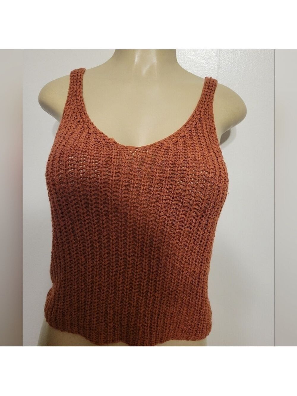 Moon and Madison Brown Crochet Knitted Top Small Fall Winter Textured